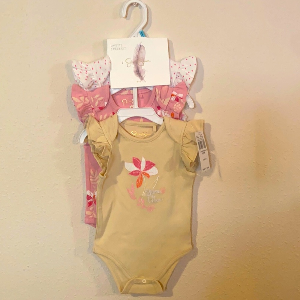 Set of 3 Jessica’s Simpson onesies!